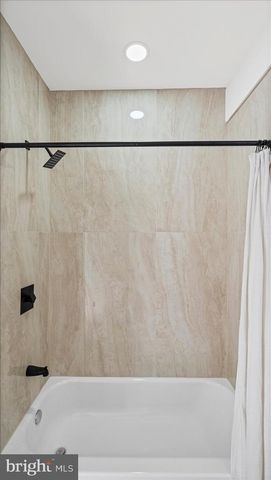 725 E 20TH ST, Baltimore, MD 21218