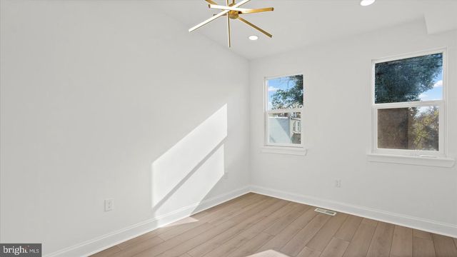 725 E 20TH ST, Baltimore, MD 21218