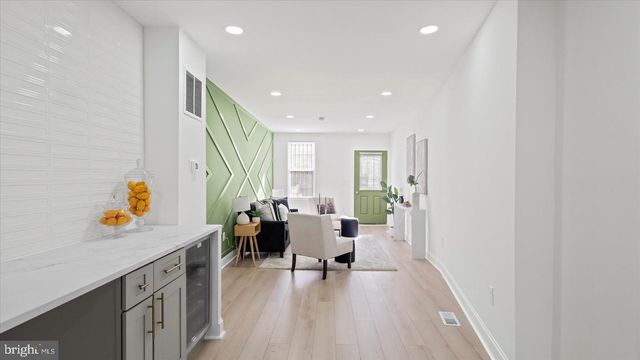 725 E 20TH ST, Baltimore, MD 21218