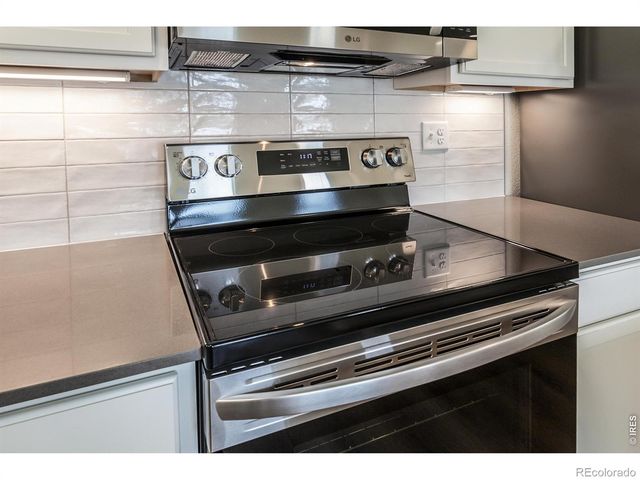 366 N Delozier Road, Fort Collins, CO 80524