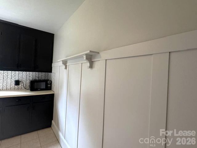 810 Mt Holly Huntersville Road, Charlotte, NC 28214