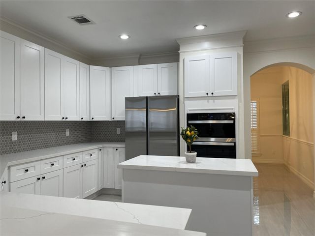 5622 Lake Place, Houston, TX 77041