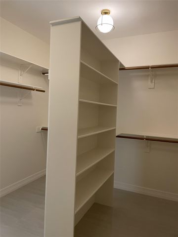 5622 Lake Place, Houston, TX 77041