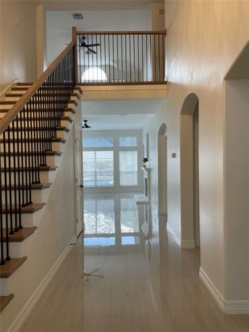 5622 Lake Place, Houston, TX 77041