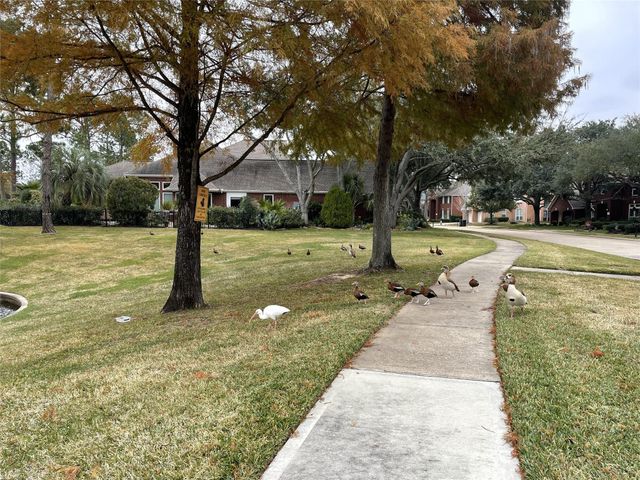 5622 Lake Place, Houston, TX 77041