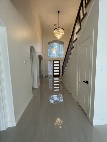 5622 Lake Place, Houston, TX 77041