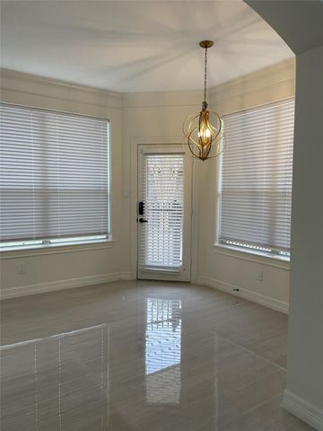 5622 Lake Place, Houston, TX 77041