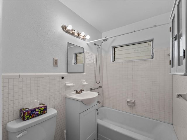 3461 LUCERNE TERRACE, Port Charlotte, FL 33952