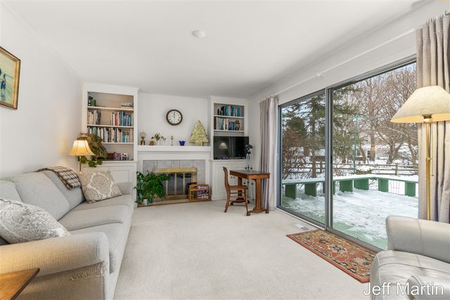 5622 Far Hill Drive, Grand Rapids, MI 49546