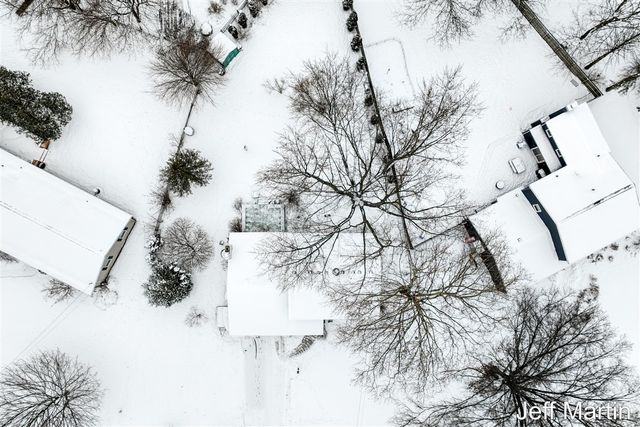 5622 Far Hill Drive, Grand Rapids, MI 49546