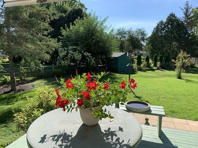 5622 Far Hill Drive, Grand Rapids, MI 49546