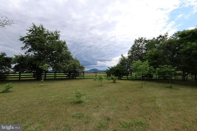 10173 SHIMPSTOWN ROAD, Mercersburg, PA 17236