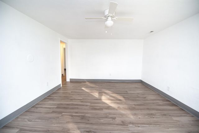 2336 W Croft Circle, Spartanburg, SC 29302