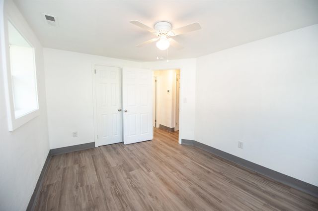 2336 W Croft Circle, Spartanburg, SC 29302