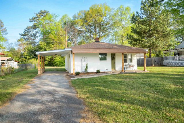 2336 W Croft Circle, Spartanburg, SC 29302