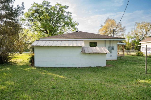 2336 W Croft Circle, Spartanburg, SC 29302