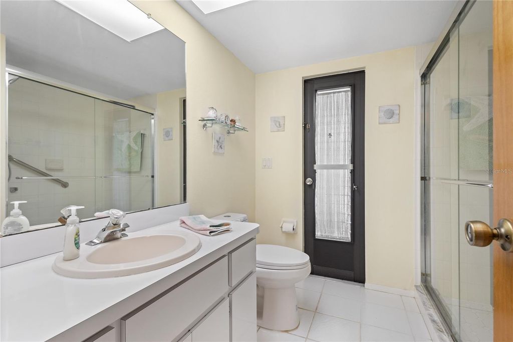 Image 25 of property listing at 2146 PETERBOROUGH ROAD, Punta Gorda, FL 33983