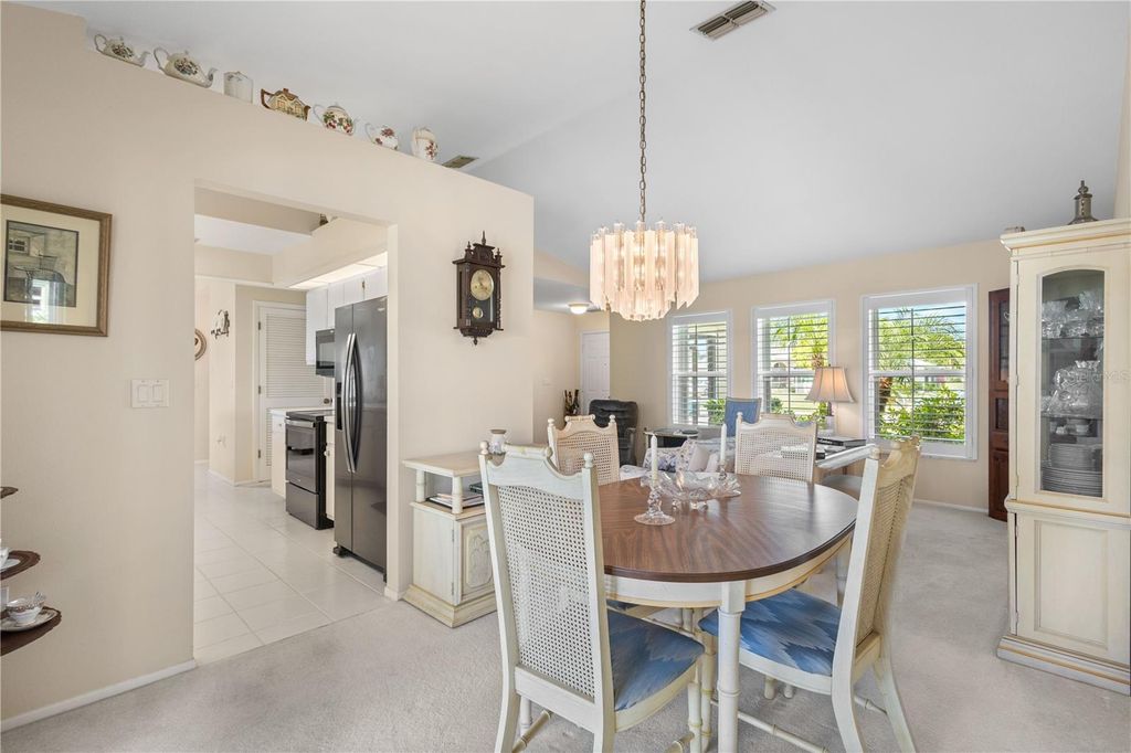 Image 9 of property listing at 2146 PETERBOROUGH ROAD, Punta Gorda, FL 33983
