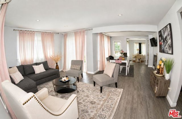 5705 West Blvd, Los Angeles, CA 90043