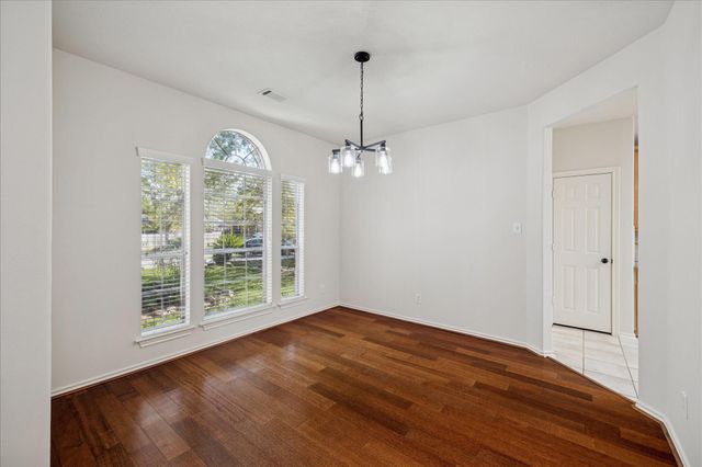 30 Jewelsford Drive, The Woodlands, TX 77382