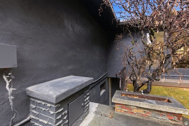 8857 S CAPELLA WAY, Sandy, UT 84093