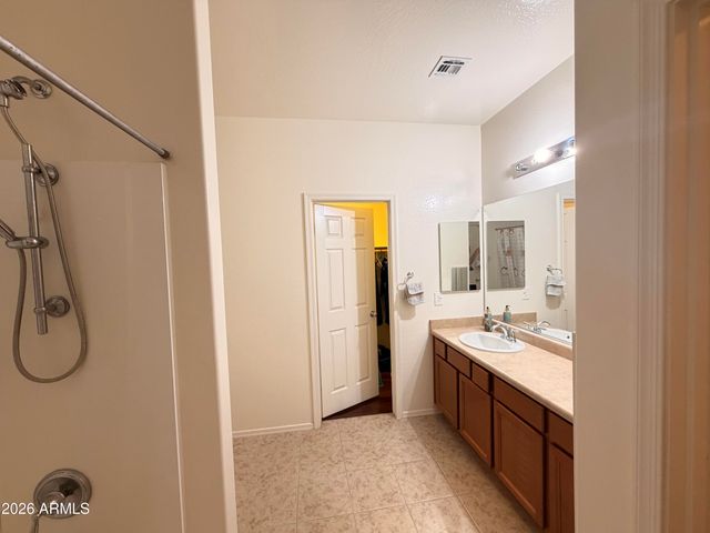 10156 W GOLDEN Lane, Peoria, AZ 85345