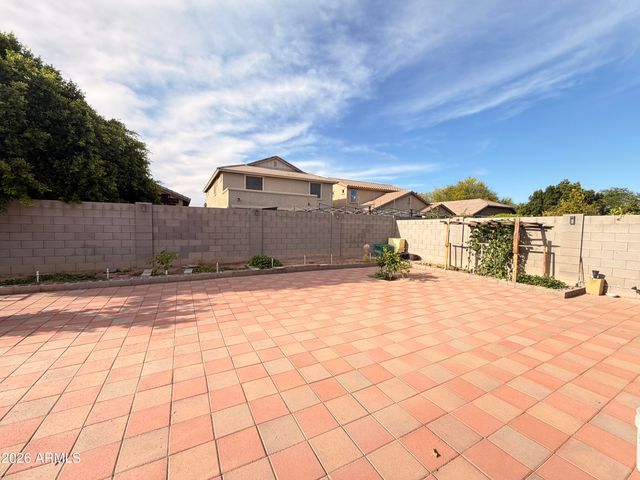 10156 W GOLDEN Lane, Peoria, AZ 85345