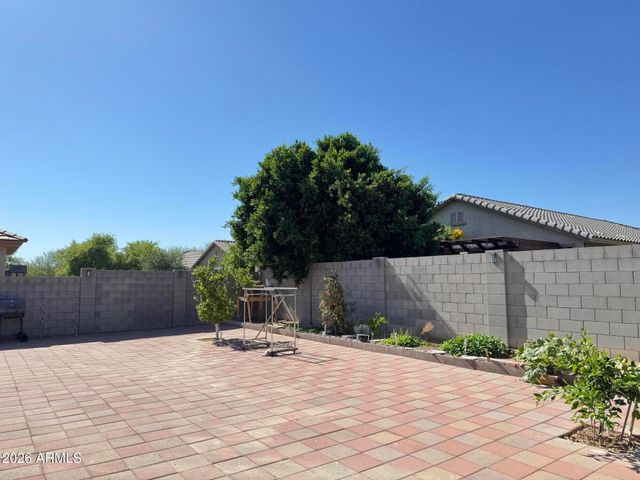 10156 W GOLDEN Lane, Peoria, AZ 85345