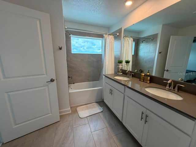 1172 KINGSBARN STREET, Davenport, FL 33896