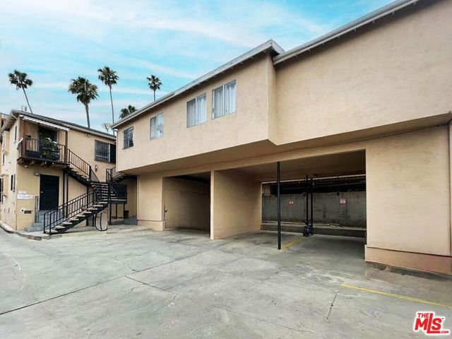 920 S Kenmore Avenue, Los Angeles, CA 90006