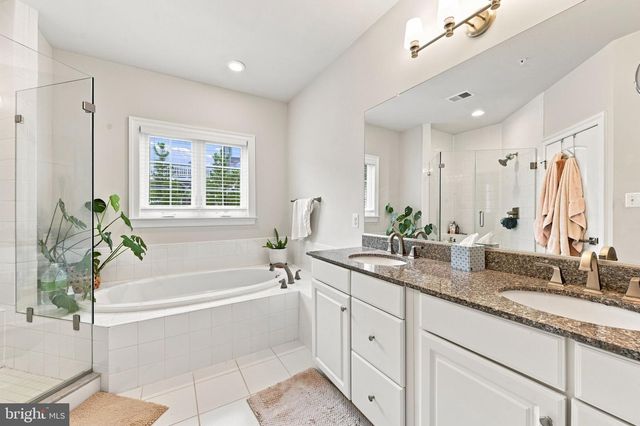 801 STONECLIFFE RD, Malvern, PA 19355