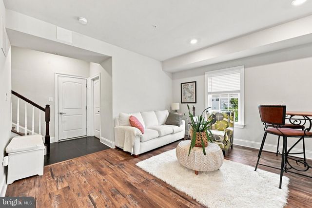 801 STONECLIFFE RD, Malvern, PA 19355