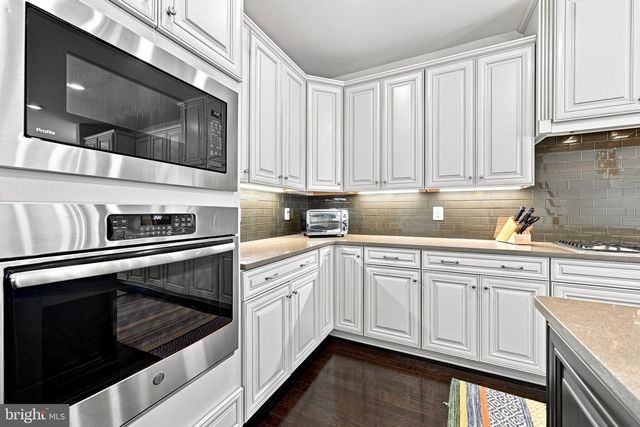 801 STONECLIFFE RD, Malvern, PA 19355