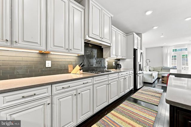 801 STONECLIFFE RD, Malvern, PA 19355
