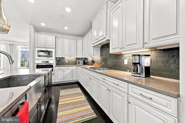 801 STONECLIFFE RD, Malvern, PA 19355