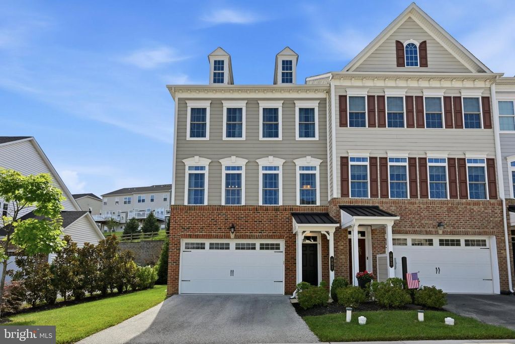 801 STONECLIFFE RD, Malvern, PA 19355