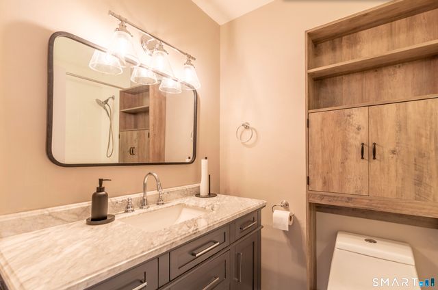 13 Clubhouse Drive 13, Woodbury, CT 06798