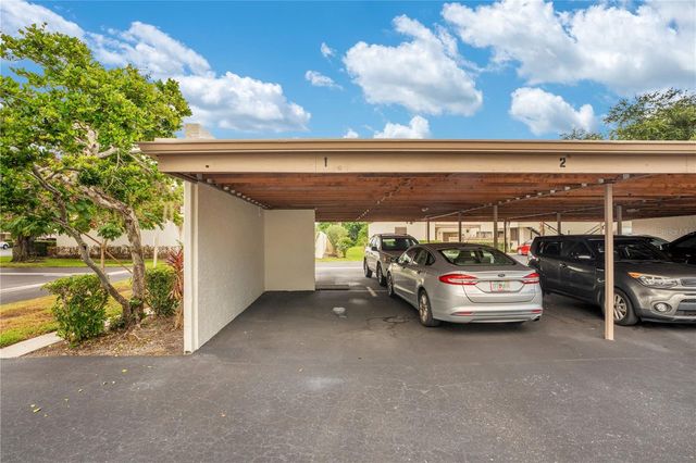 597 LAKESIDE DRIVE 205, Bradenton, FL 34210