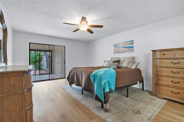 597 LAKESIDE DRIVE 205, Bradenton, FL 34210