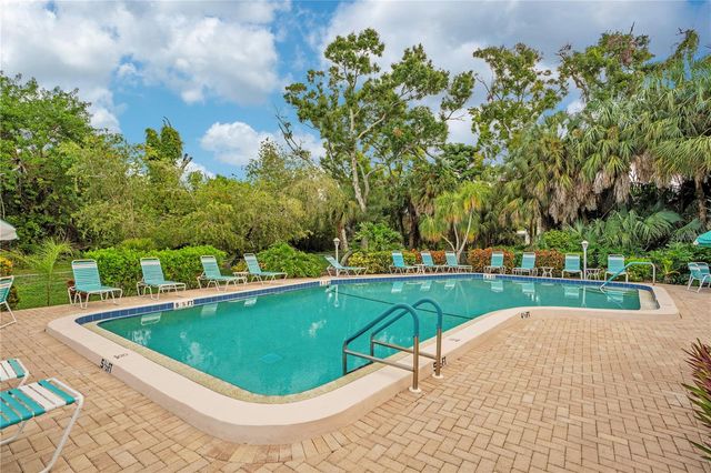 597 LAKESIDE DRIVE 205, Bradenton, FL 34210