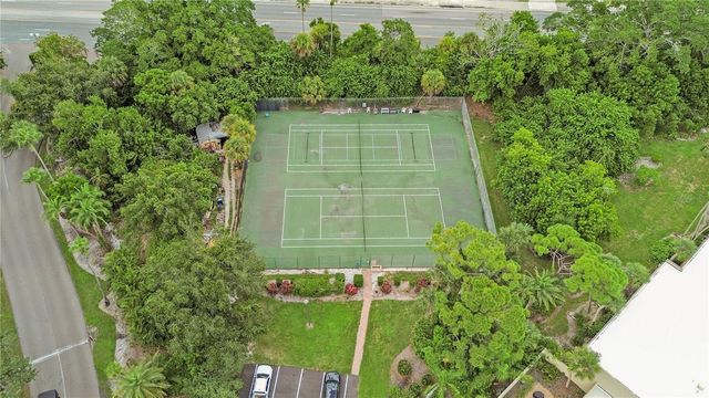 597 LAKESIDE DRIVE 205, Bradenton, FL 34210