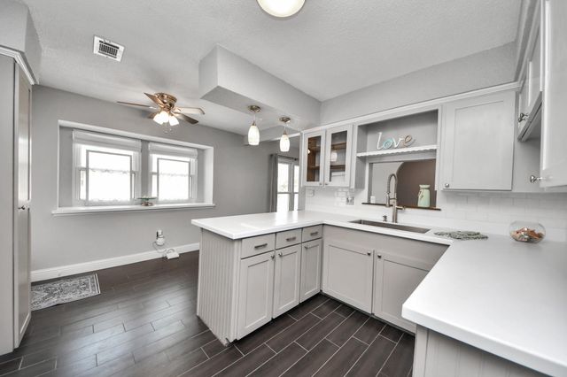 158 Highland Terrace, League City, TX 77573