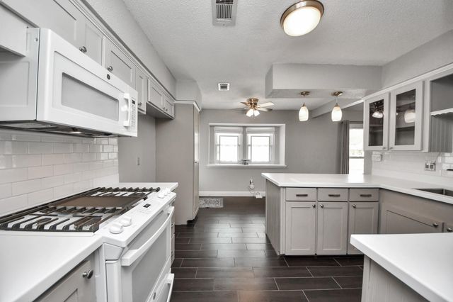 158 Highland Terrace, League City, TX 77573