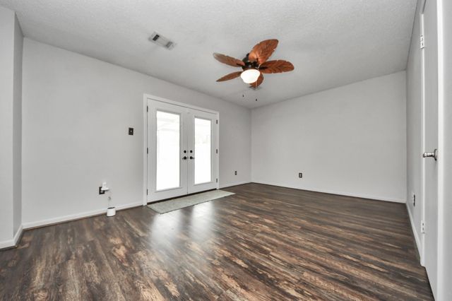 158 Highland Terrace, League City, TX 77573