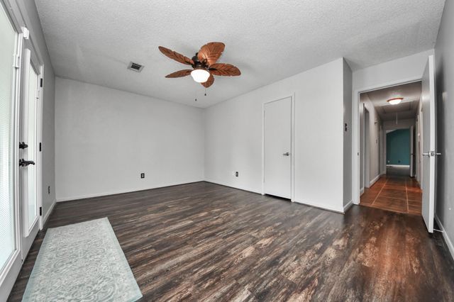 158 Highland Terrace, League City, TX 77573