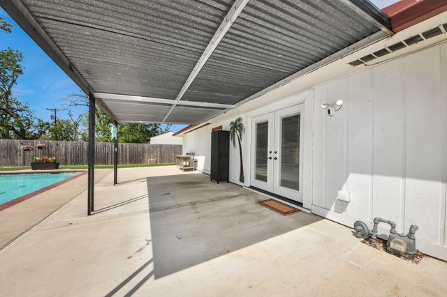 158 Highland Terrace, League City, TX 77573