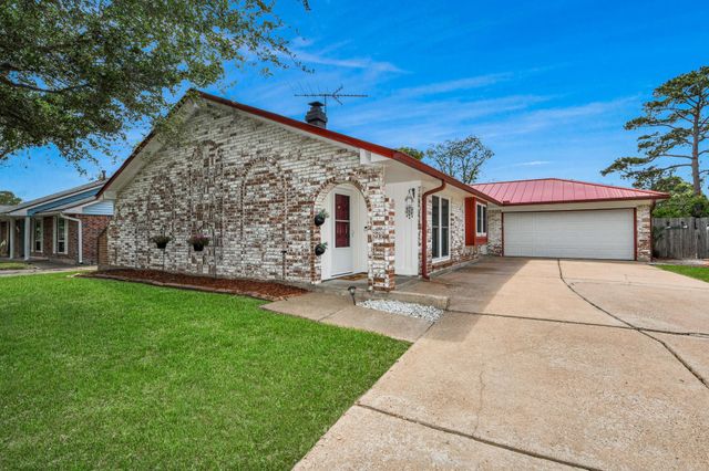 158 Highland Terrace, League City, TX 77573