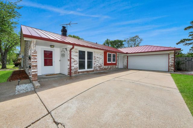 158 Highland Terrace, League City, TX 77573