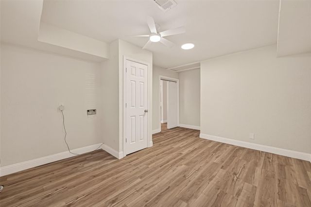 5401 Bayou Drive, Dickinson, TX 77539