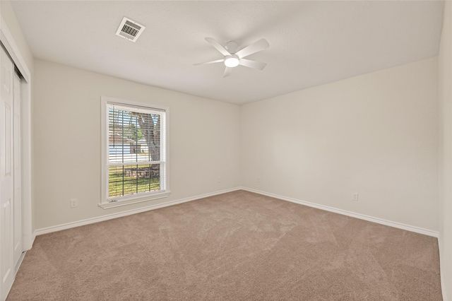 5401 Bayou Drive, Dickinson, TX 77539